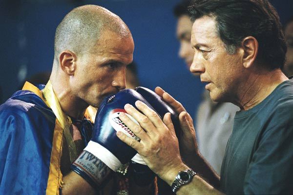 Chok Dee: The Kickboxer (2005)