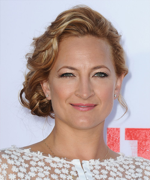 Interview with Zoë Bell on “Camino”