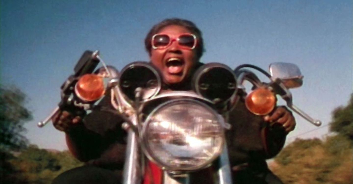 Surf Nazis Must Die (1987)