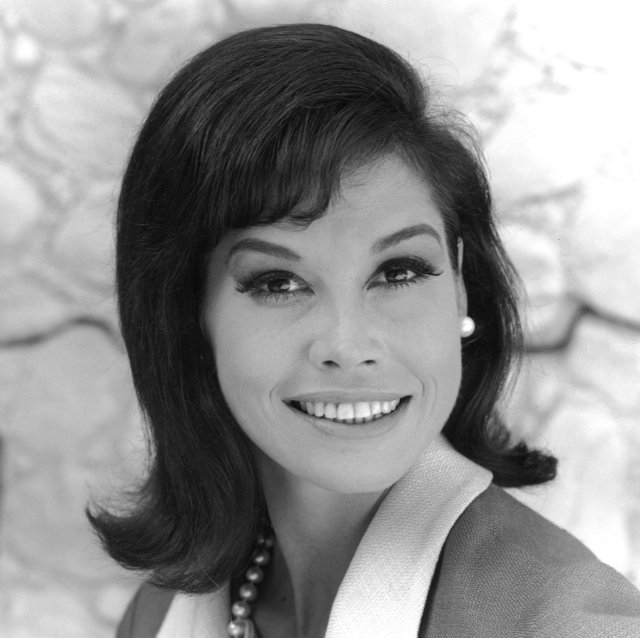A Tribute to Mary Tyler Moore (1936-2017)
