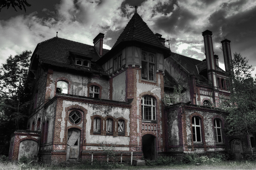 Famous Films Involving Haunted Houses