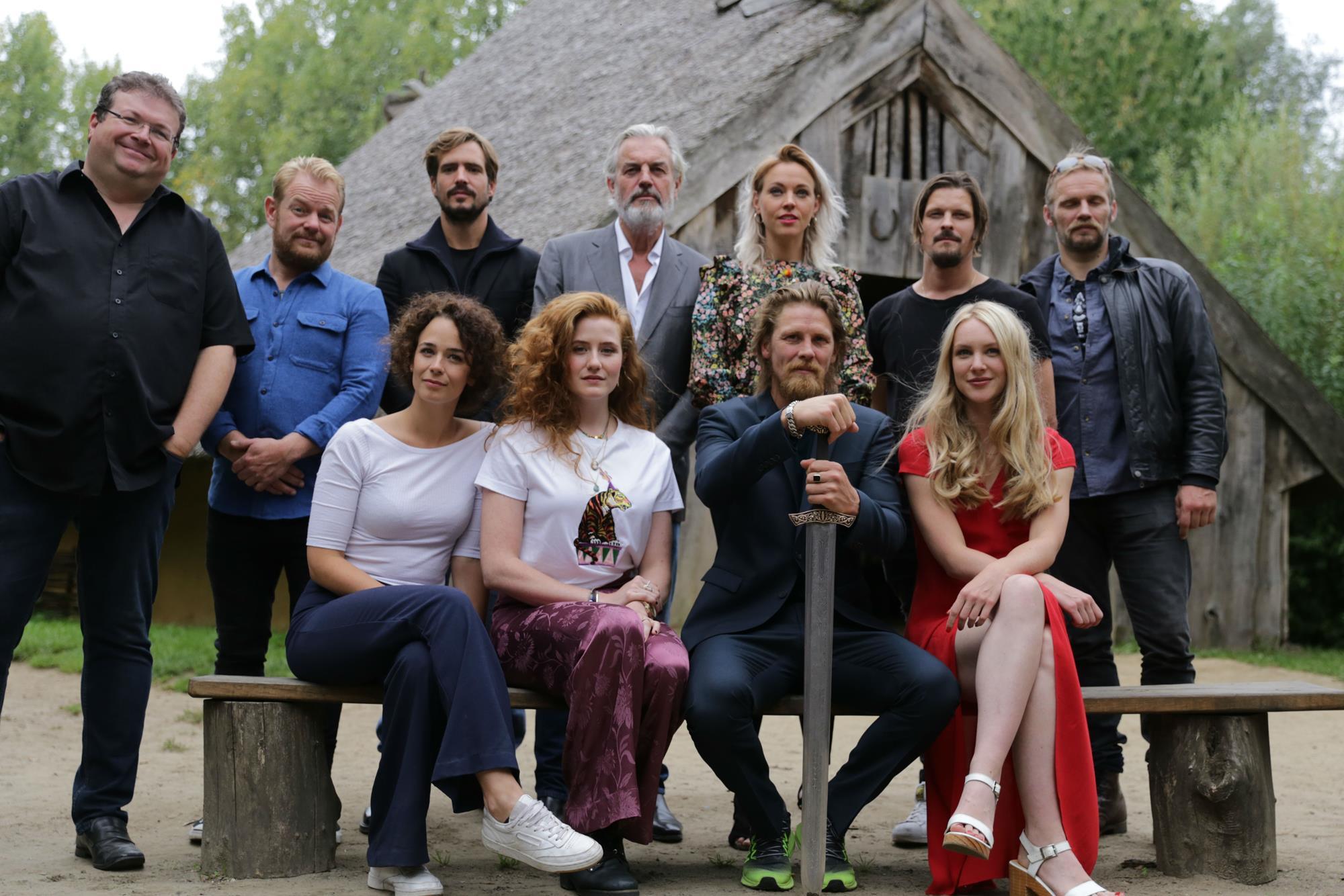 roelreine-redbad-cast