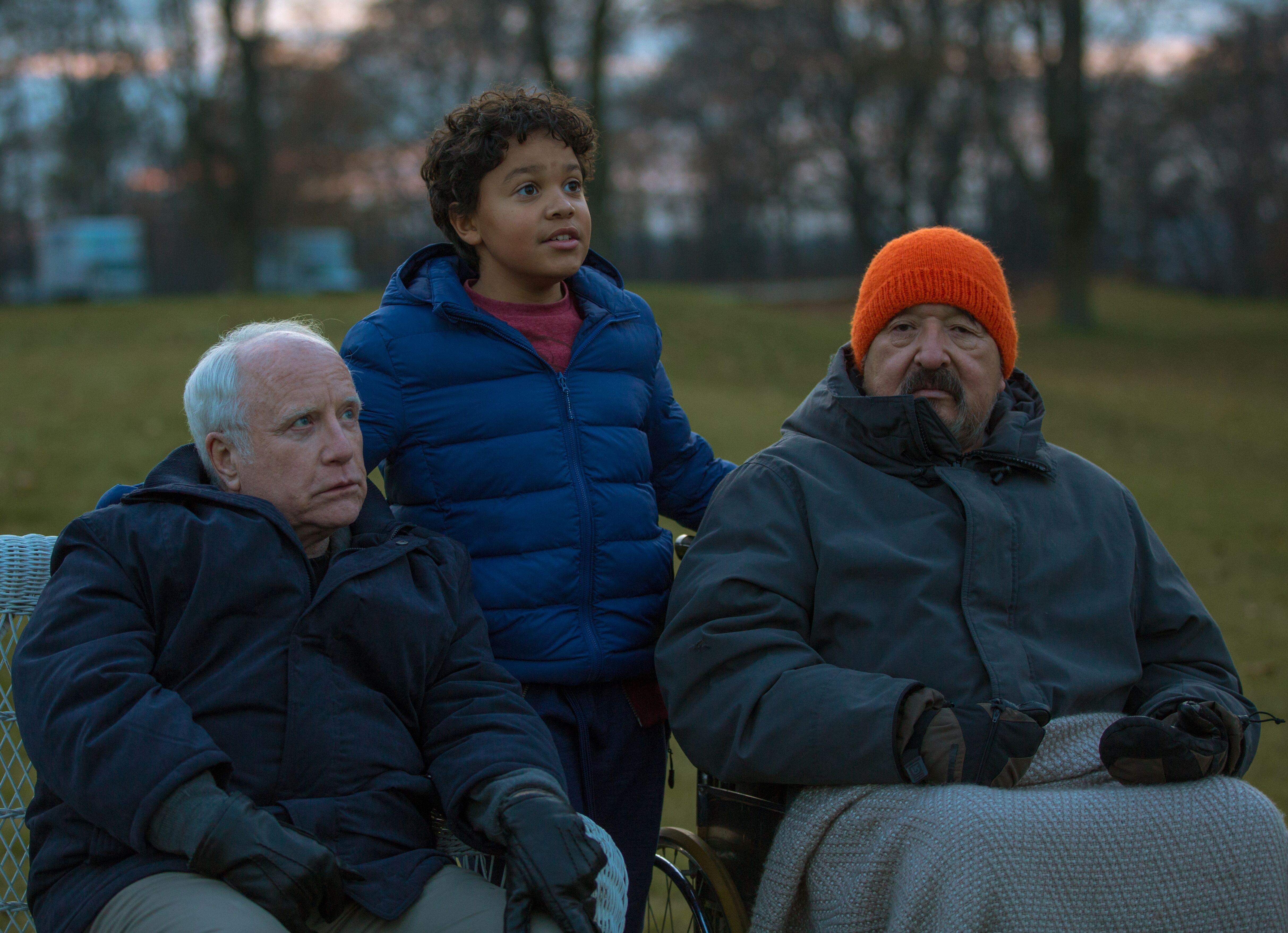 Dreyfuss Longs for a Dream in “Astronaut” Trailer