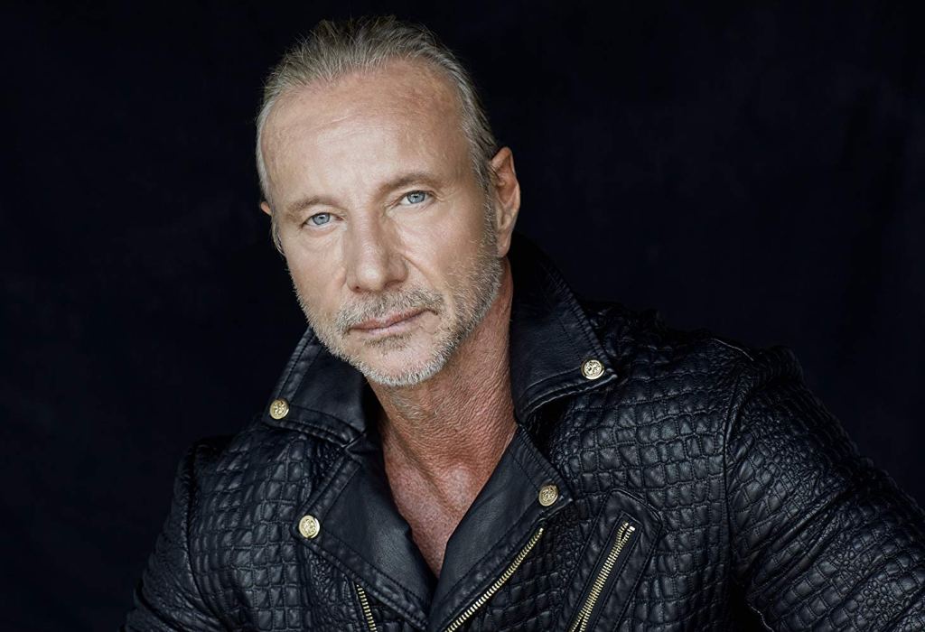 Hues to Release Memoir About Film&nbsp;Career