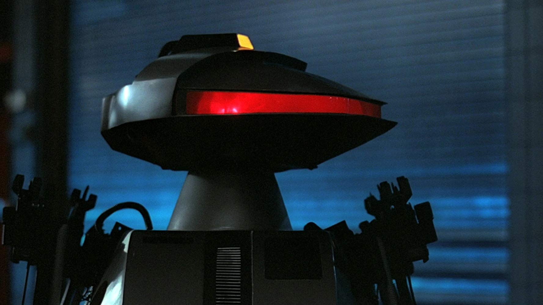 Chopping Mall (1986)