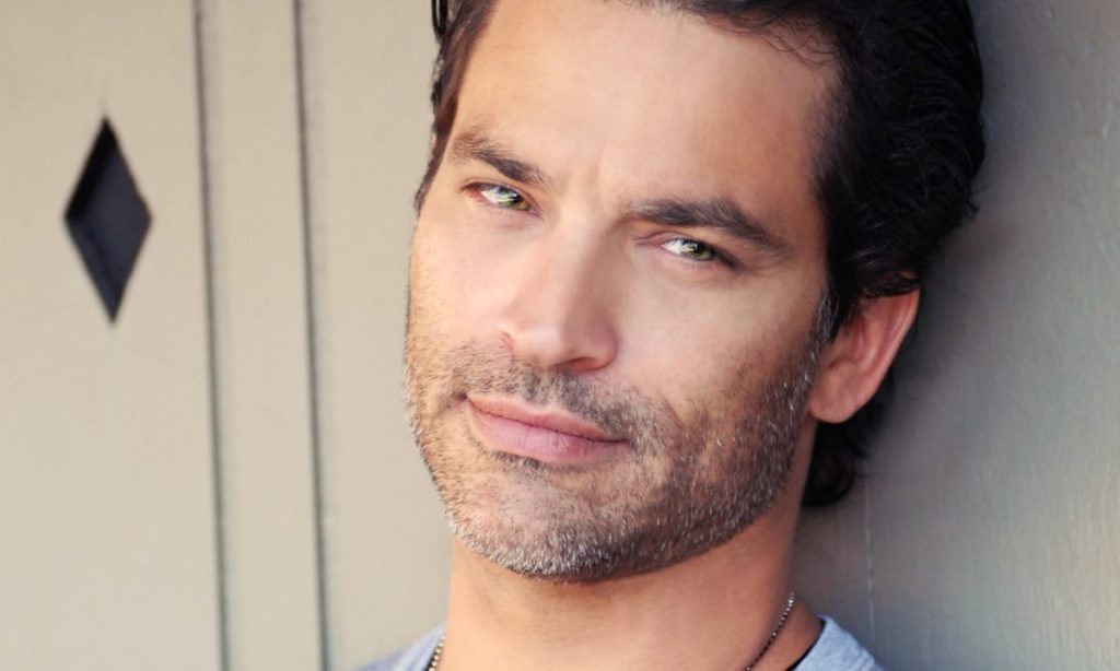 The Wonder of the “Night”: An Interview with Johnathon&nbsp;Schaech