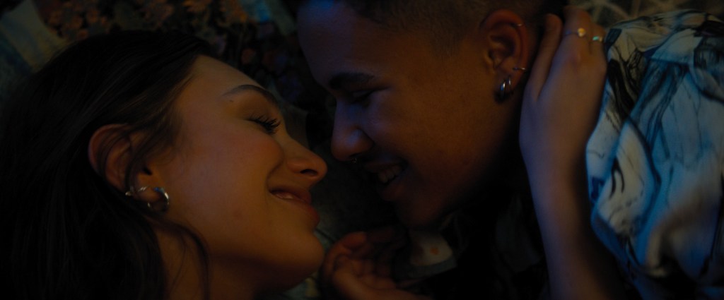 Fitting In (Canada,&nbsp;2024)