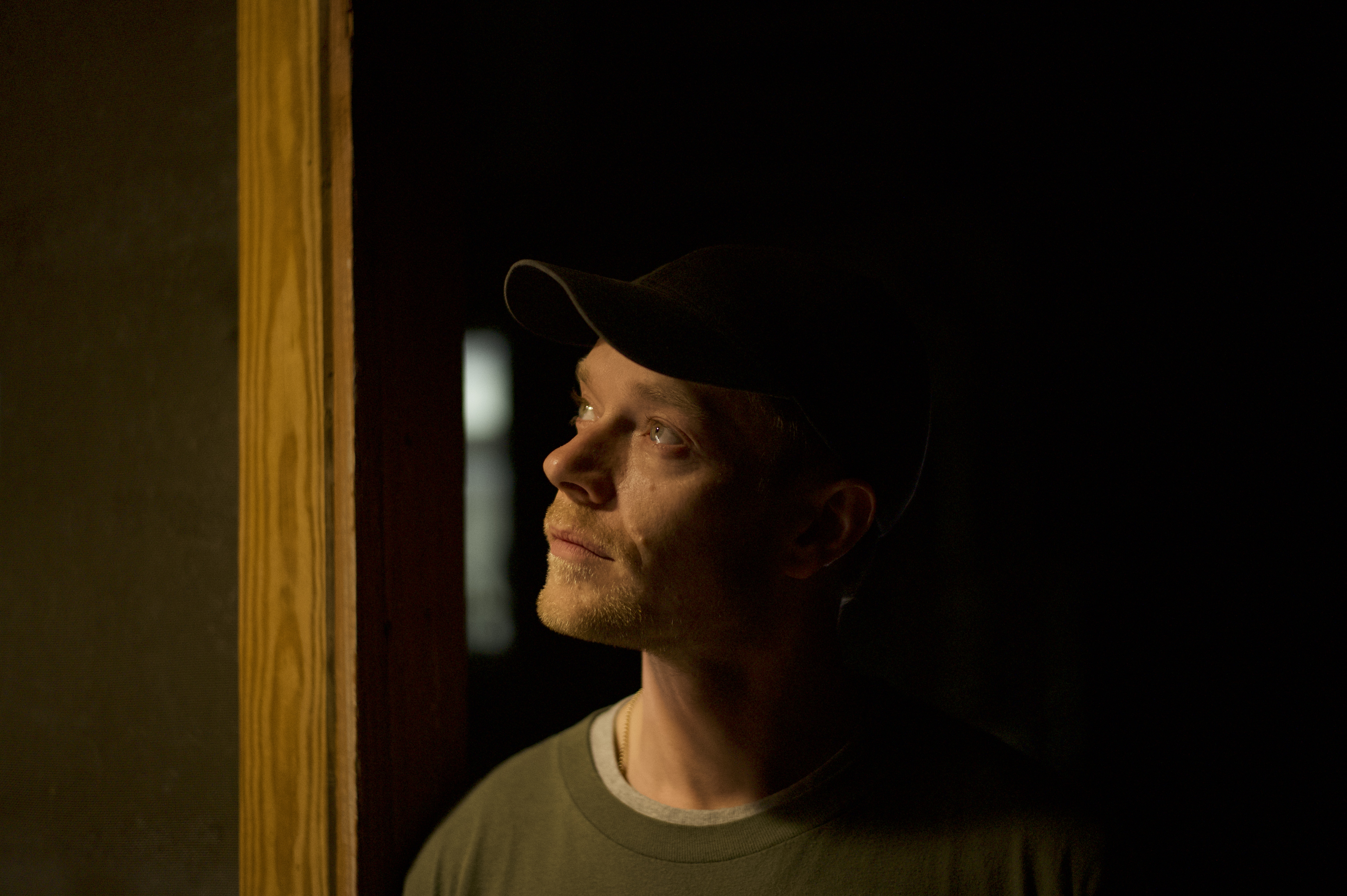 Alfie Allen is “McVeigh” (Trailer)