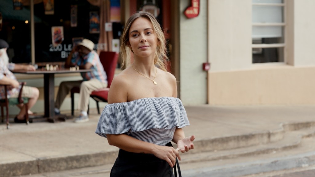 “Off the Grid”: An Exclusive Interview with Maria Elisa&nbsp;Camargo